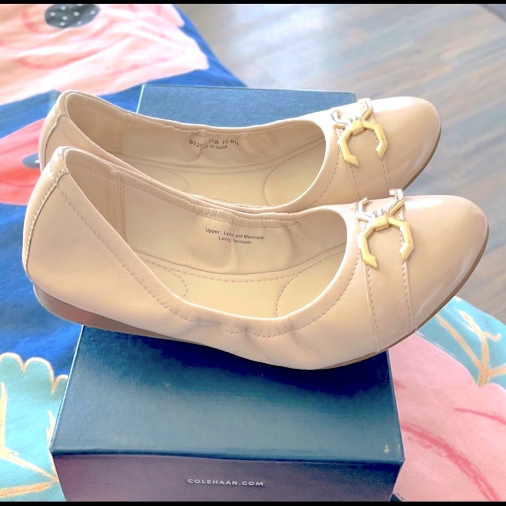 Cole Haan nude flats